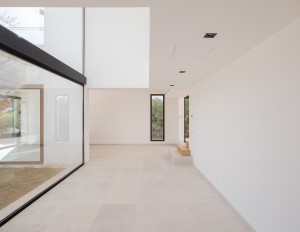 https://ipv4.refugestudio.es/files/dimgs/thumb_0x300_2_102_531.jpg